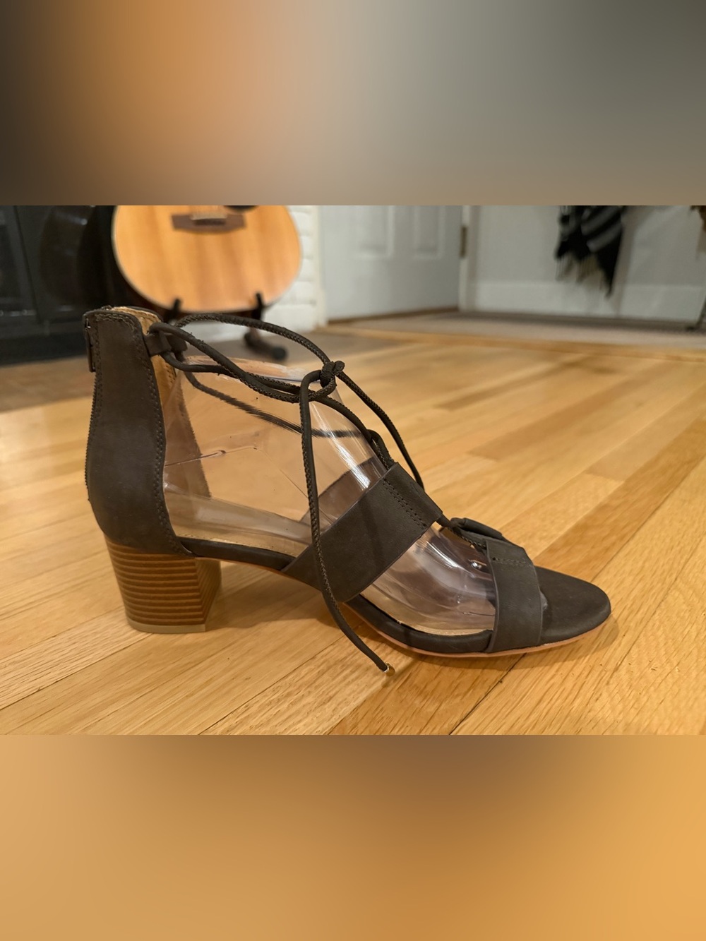 Lace-Up Block Heel Sandal in Brown. Sz 10